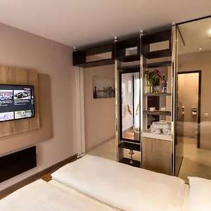 hotellátogatás